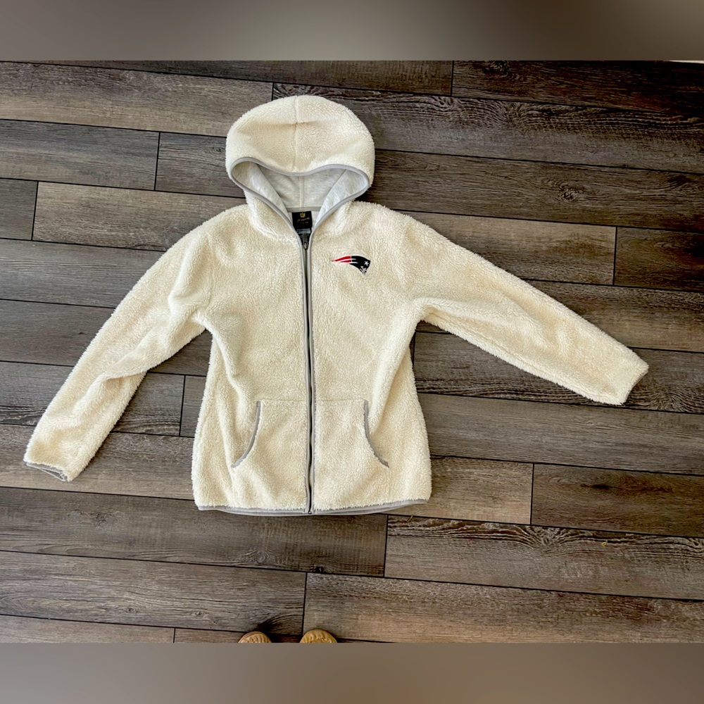 patriots NFL zip up fleece- Juniors collection
